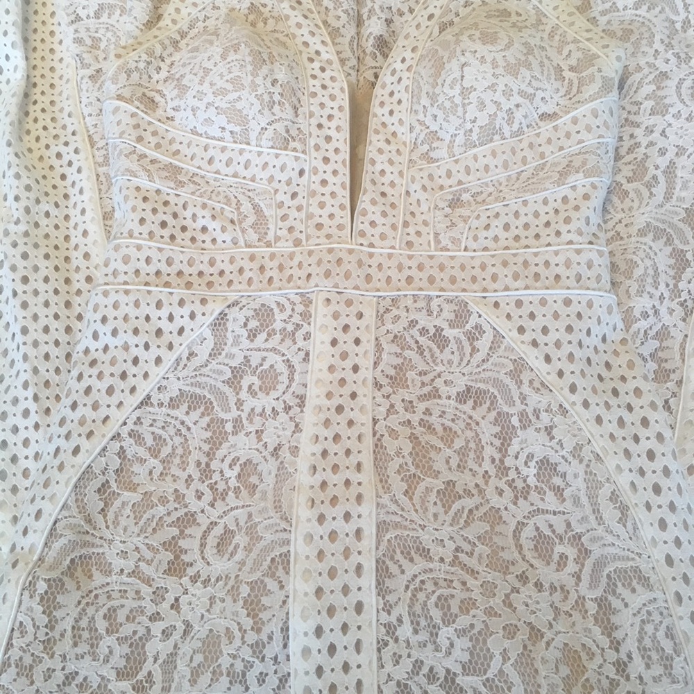 Tony Bowls Wedding Dress-size 8